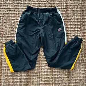 Nike Heritage Sportswear Windrunner Men’s M Navy/yellow Retro Nylon Joggers EUC